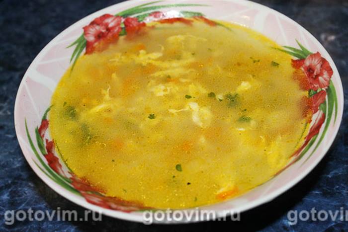 Пшоняний суп із яйцем