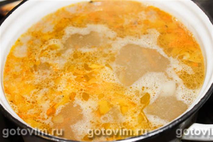 Пшоняний суп із яйцем